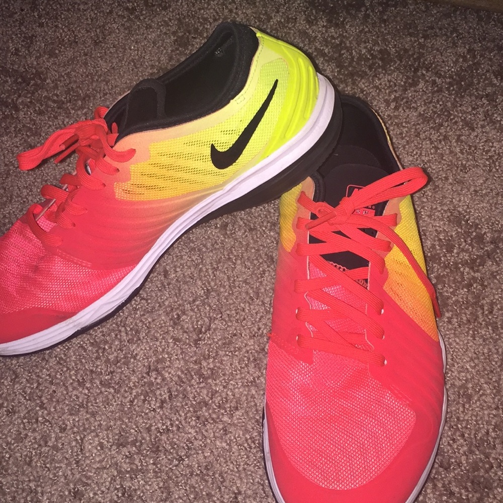 Nike neon orange/green